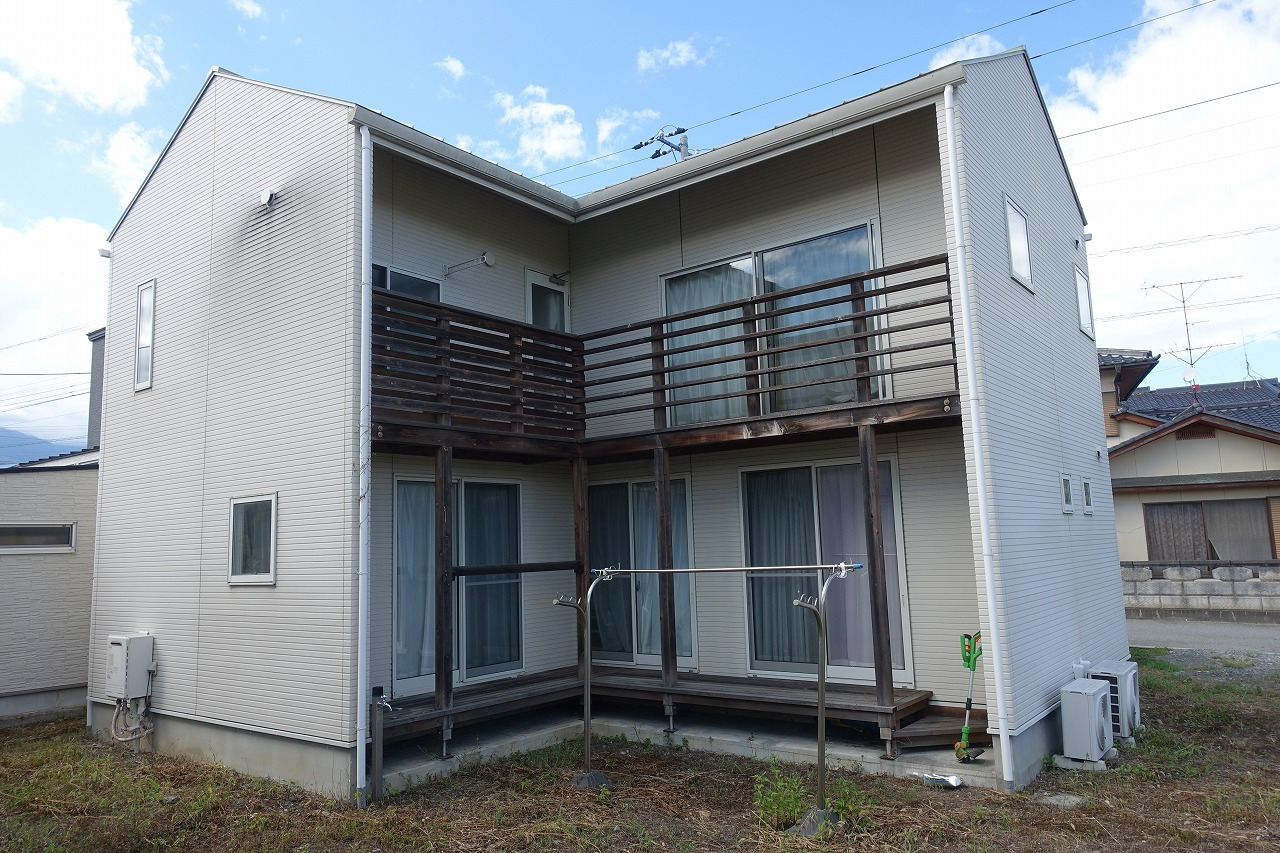建物外観（リフォーム前）