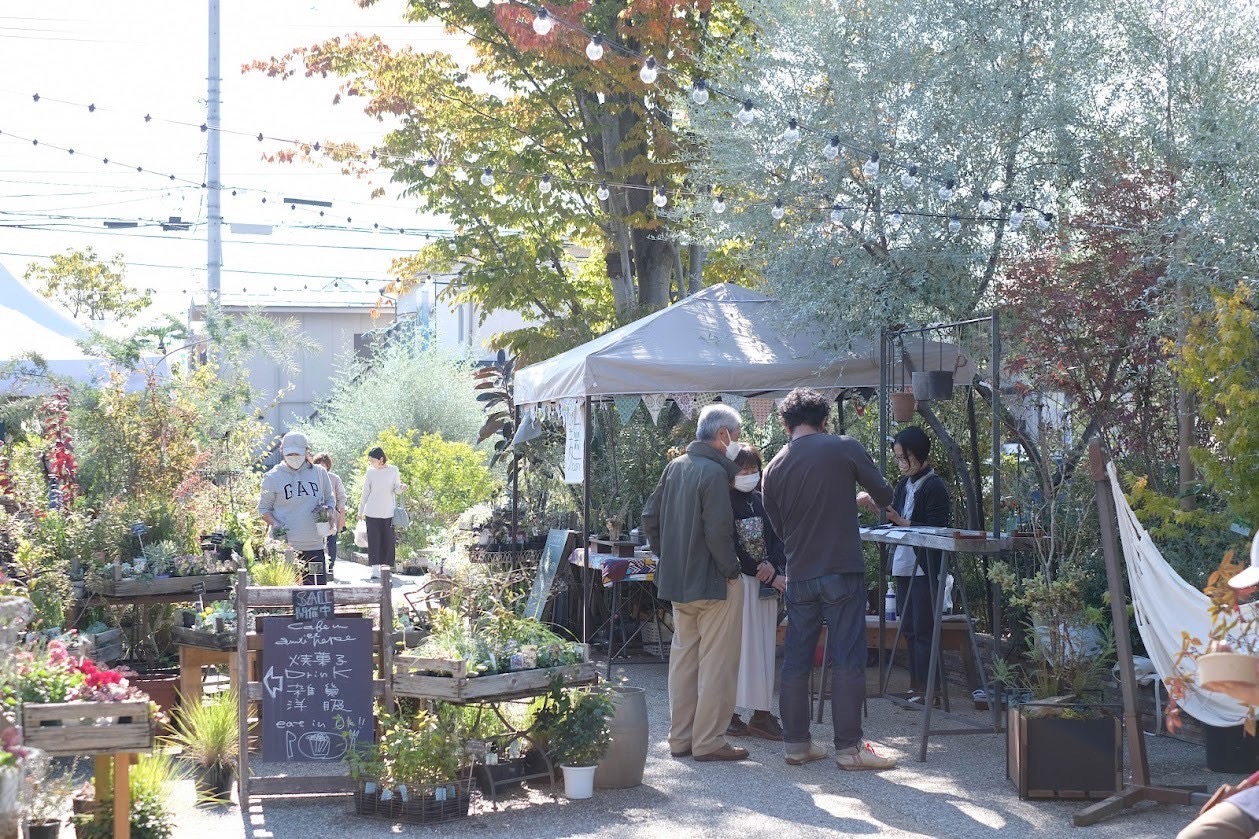 記事コンテンツ「ライフスタイル」を更新しました！山梨の園芸店巡り「Ｌａ　Ｆｅｕｉｌｌｅ（ラフィーユ）