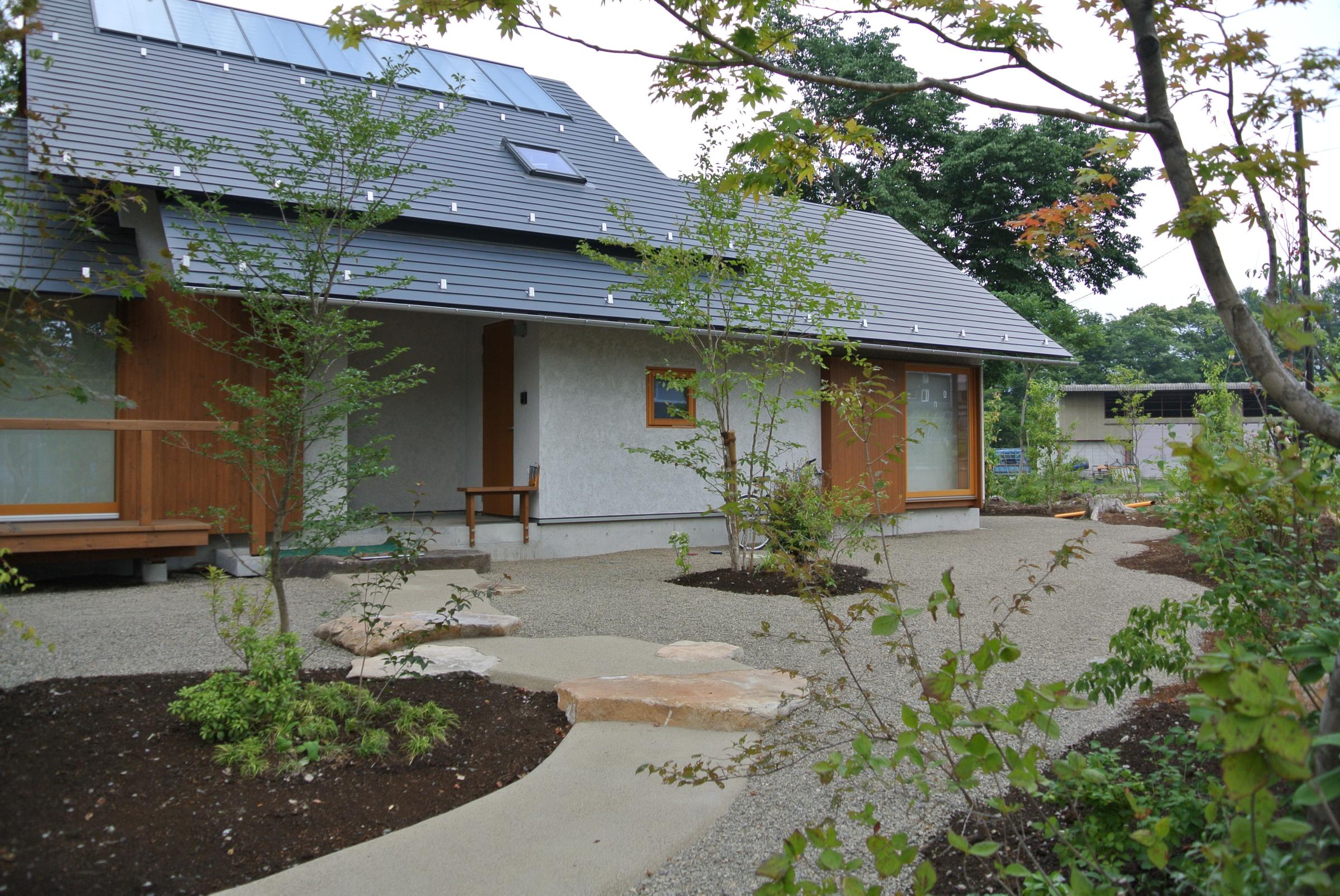  記事コンテンツ「住まいと暮らしのあれこれ」を更新しました！人にやさしいパッシブソーラーハウス 空気の循環で快適な生活