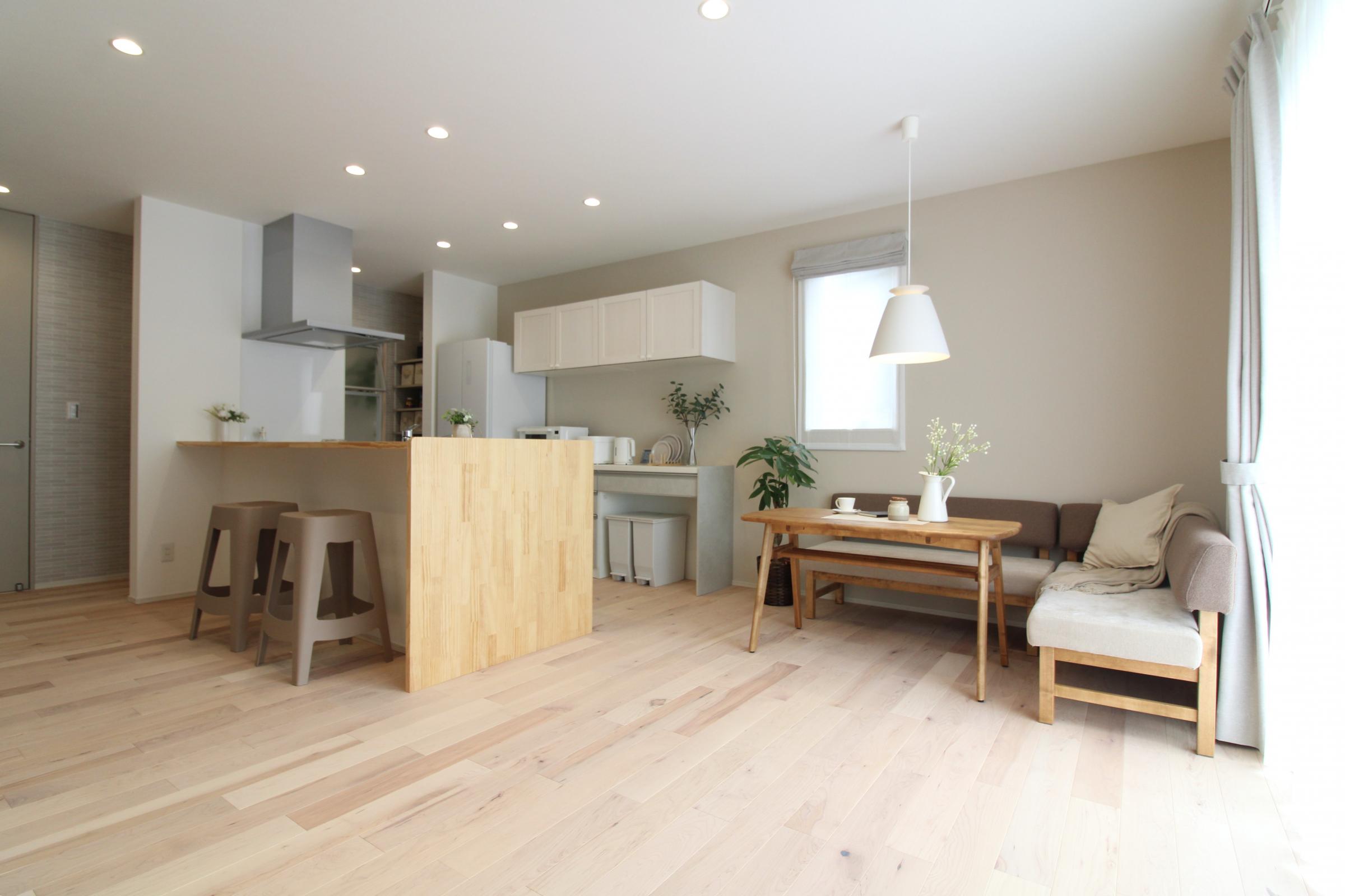 記事コンテンツ「はじめての家づくり」を更新しました！もうすぐ新年度　共働き家庭の家づくり➀